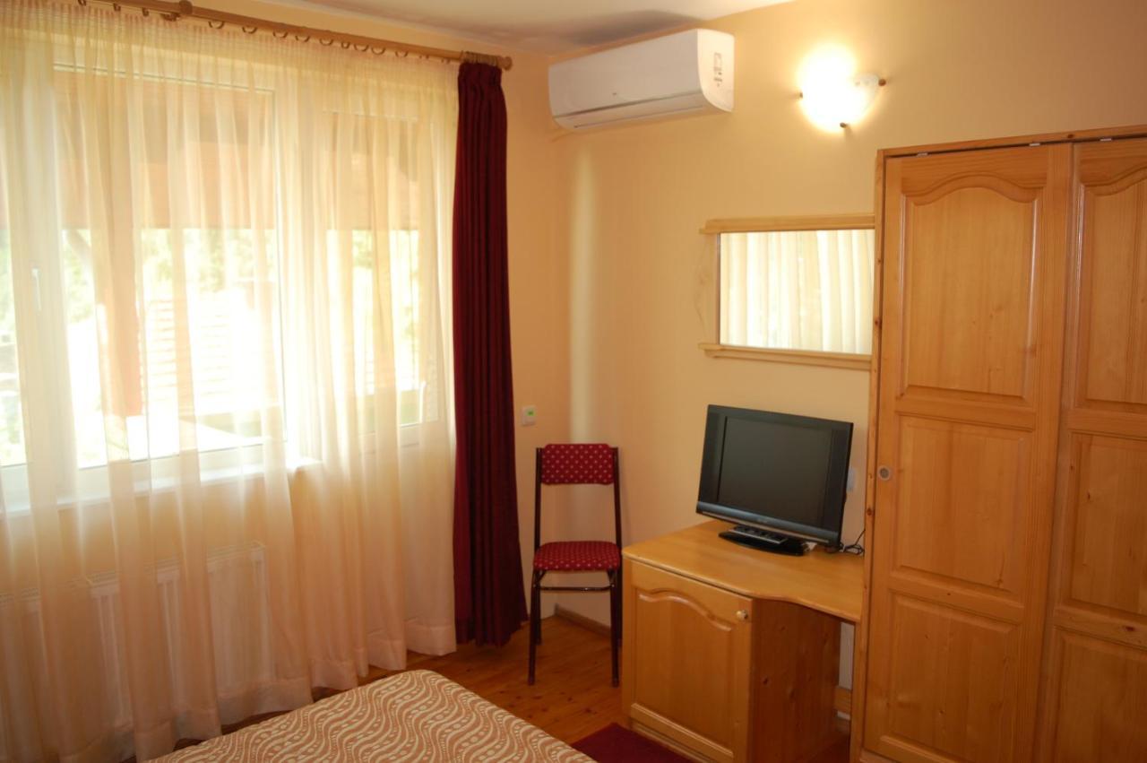 Hotel Complex Harmony/Комплекс Хармония à Tryavna Extérieur photo